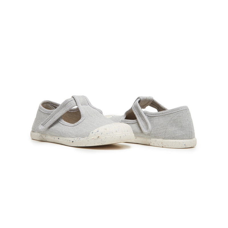 Eco-Friendly T-Band Sneakers in Grey